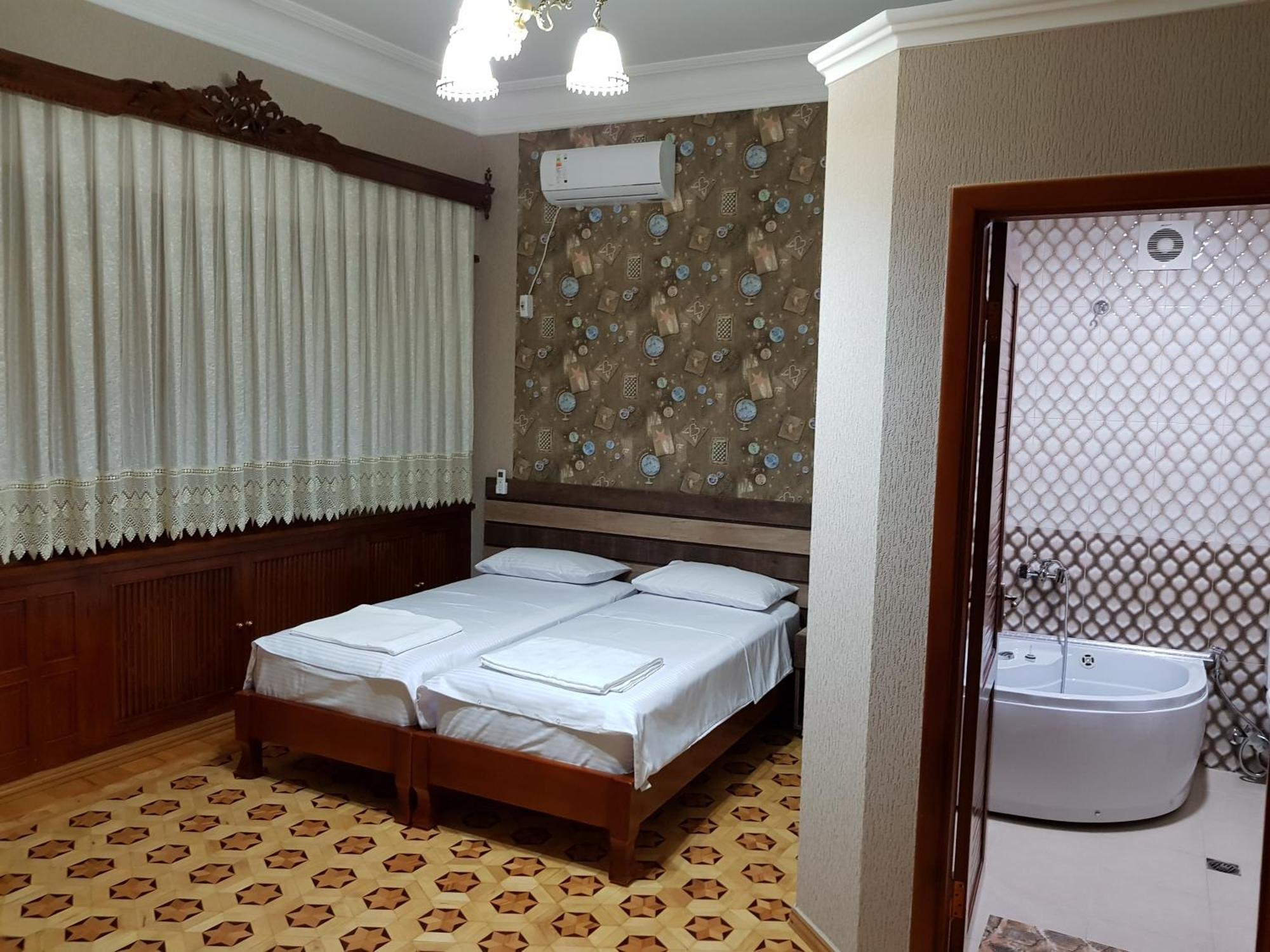 Hotel Villa Kutaisi Esterno foto