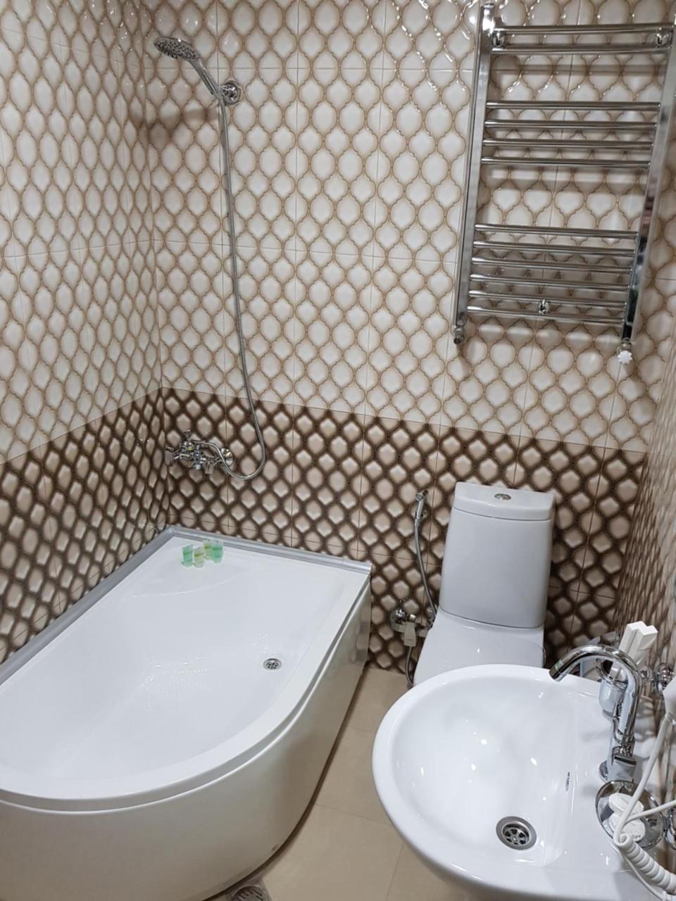 Hotel Villa Kutaisi Esterno foto
