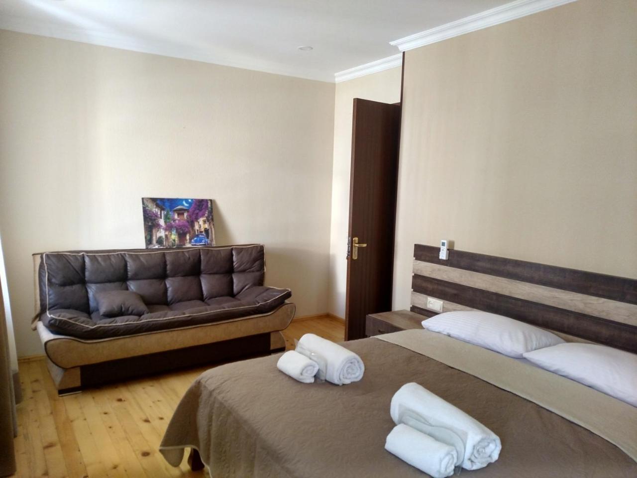 Hotel Villa Kutaisi Esterno foto